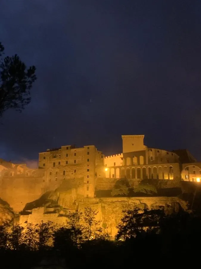 Al Vecchio Platano Guest House Pitigliano